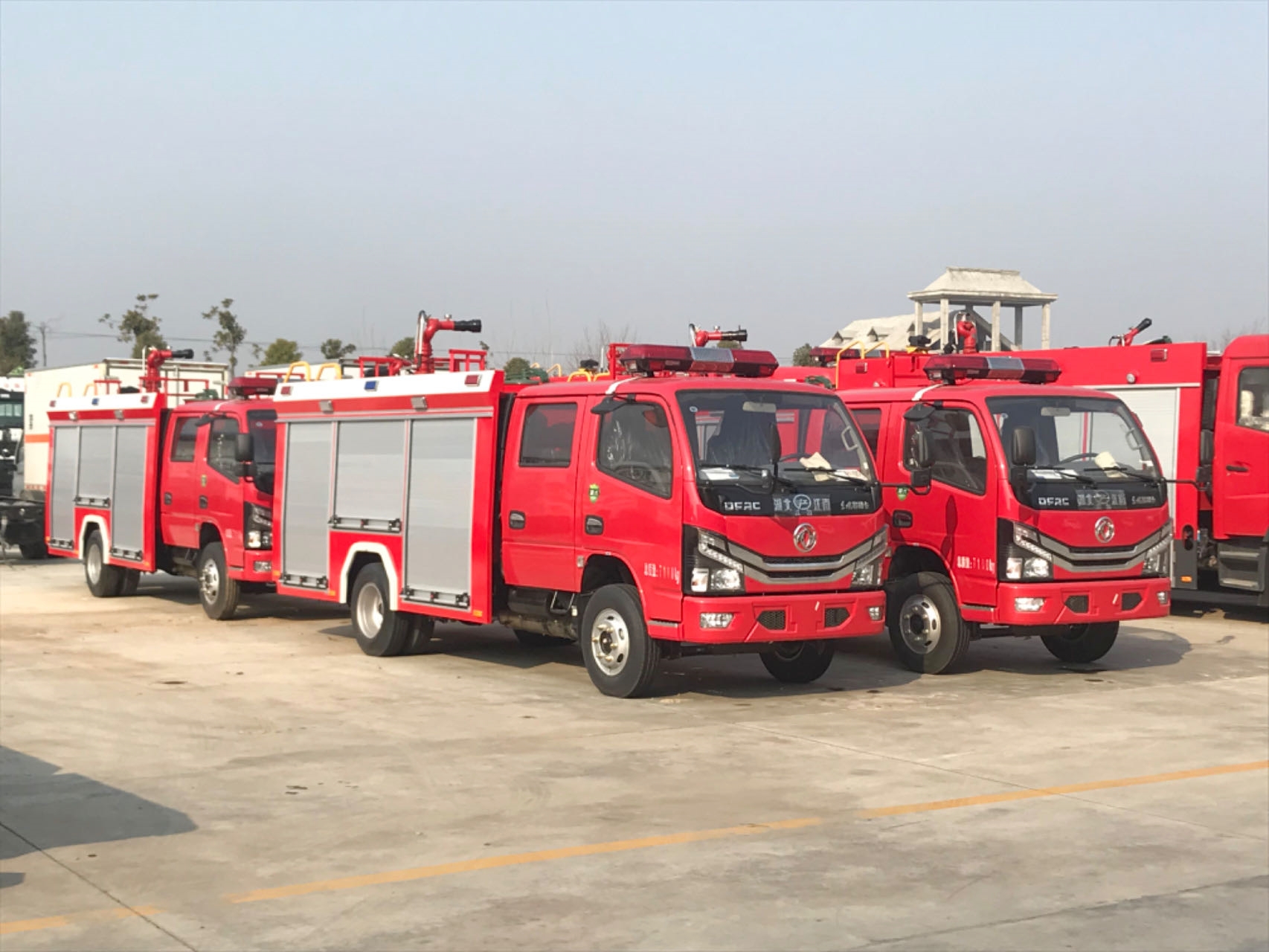 東風小多利卡2.5噸社區消防車